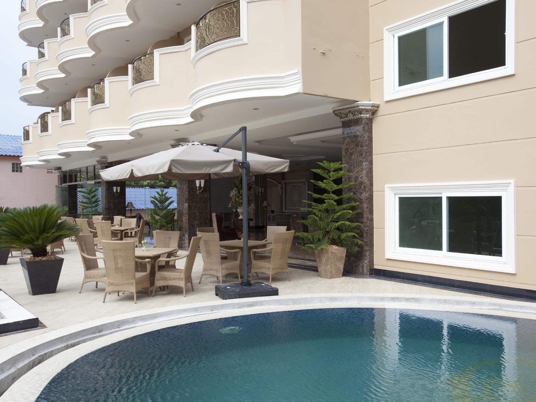 Lk Noble Suite Pattaya Exterior foto