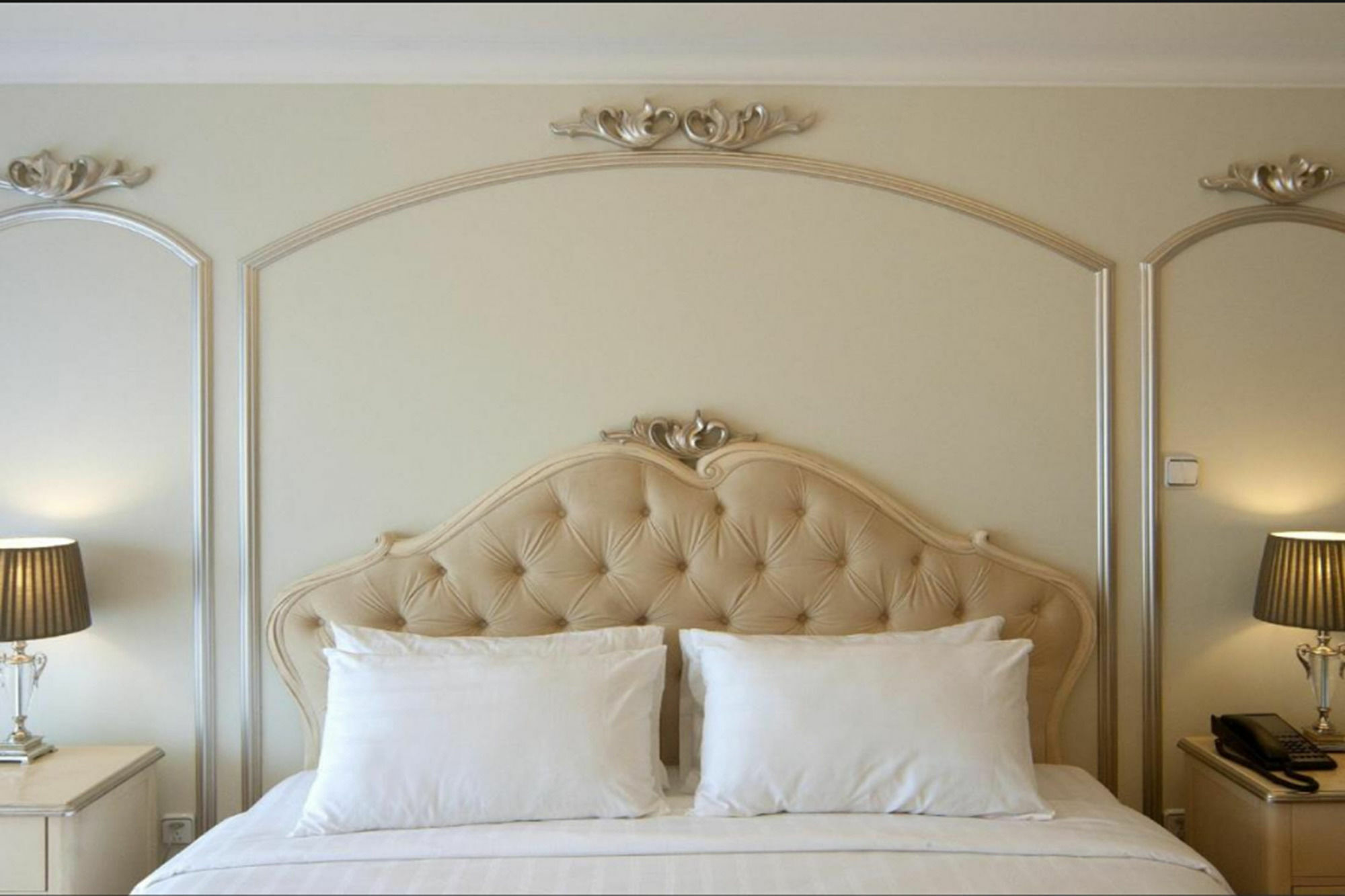 Lk Noble Suite Pattaya Exterior foto